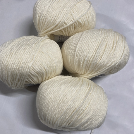 GOMITOLO 50 GR. 100 MT PANNA