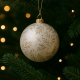 Vellutino bianco con stampe natale oro