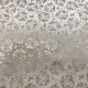 Vellutino bianco con stampe natale oro
